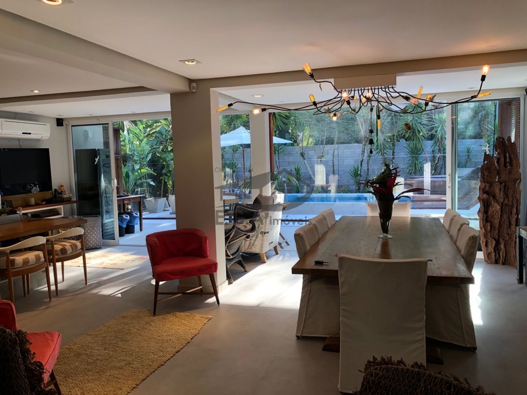 Casa na praia de juquey alto padrão