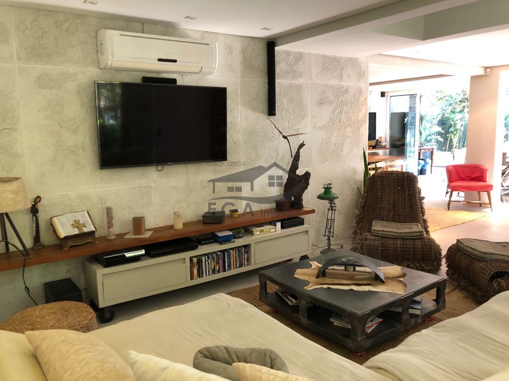 Casa na praia de juquey alto padrão