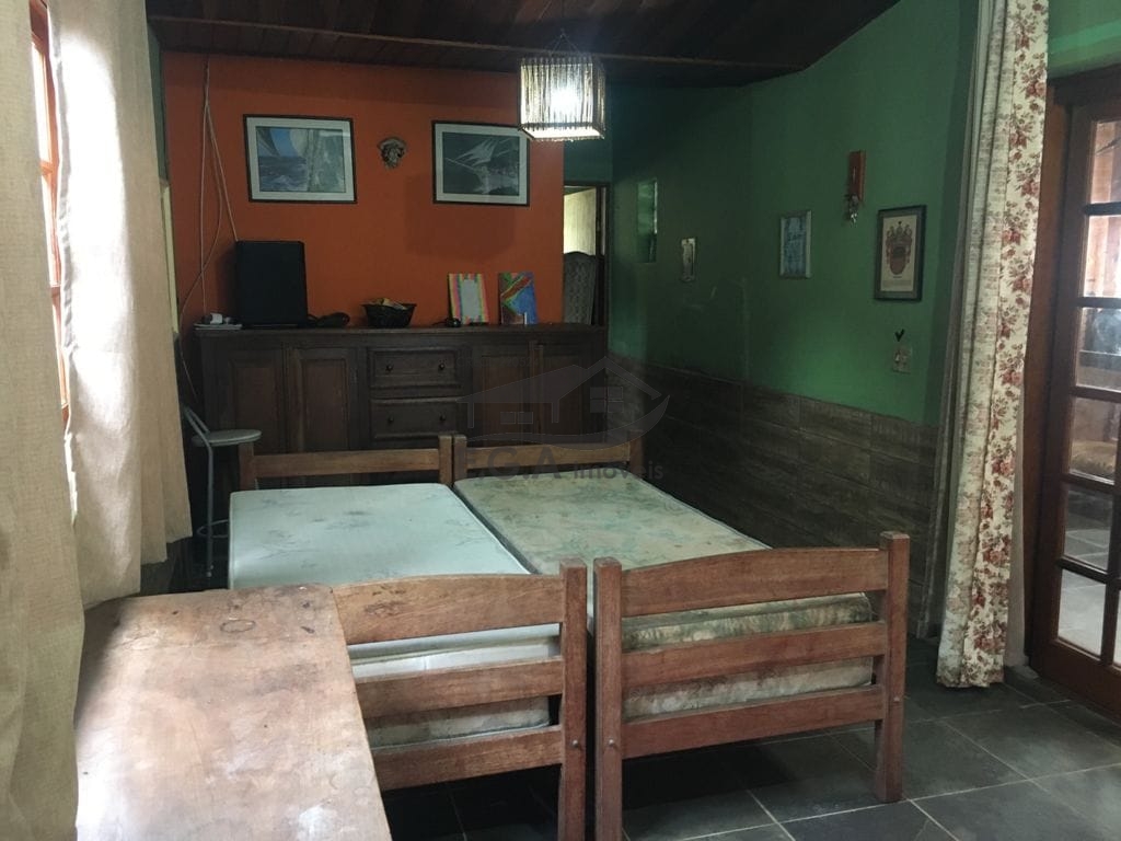 Casa em boiçucanga na beira rio