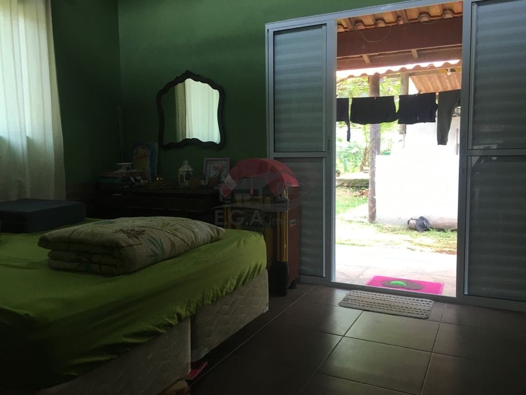 Casa em boiçucanga na beira rio