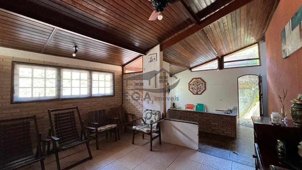 Casa na praia de boiçucanga