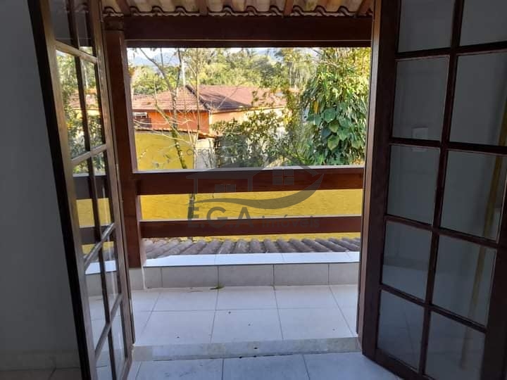 Casa em camburi no piavú sertão