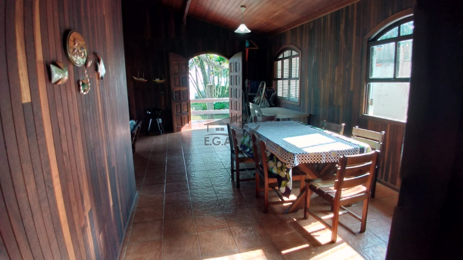 Casa pé na areia em juquehy