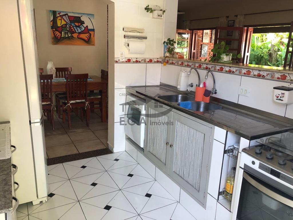Casa na praia de juquey