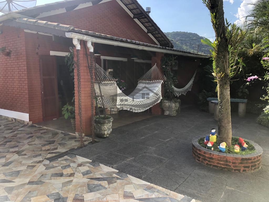 Casa na praia de juquey