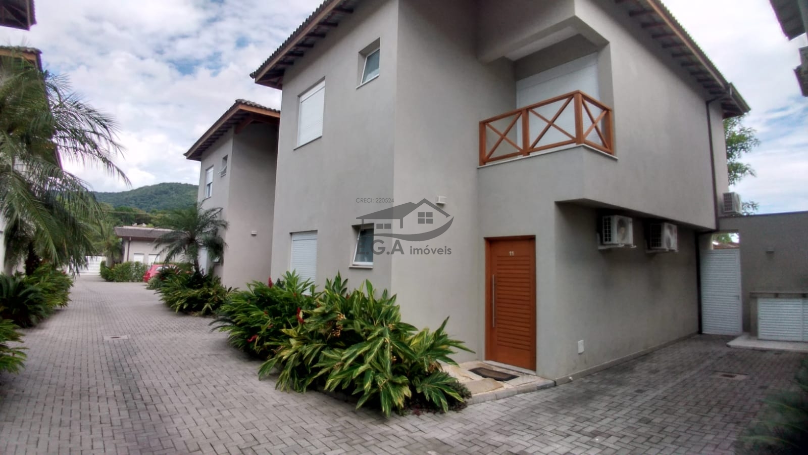 Casa de cond. Na praia de juquehy
