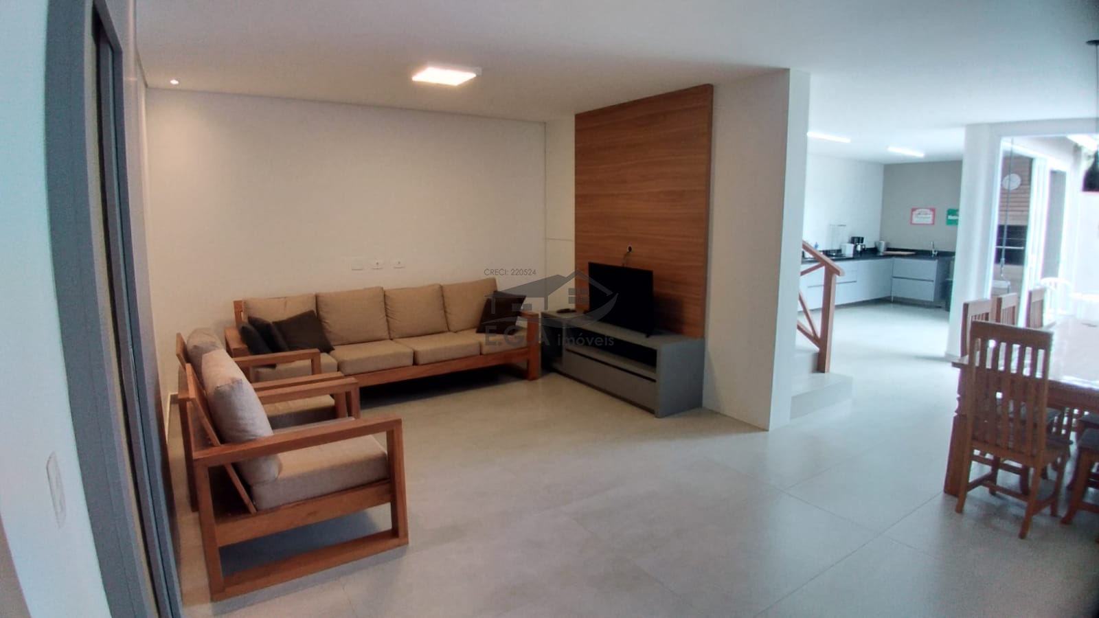 Casa de cond. Na praia de juquehy