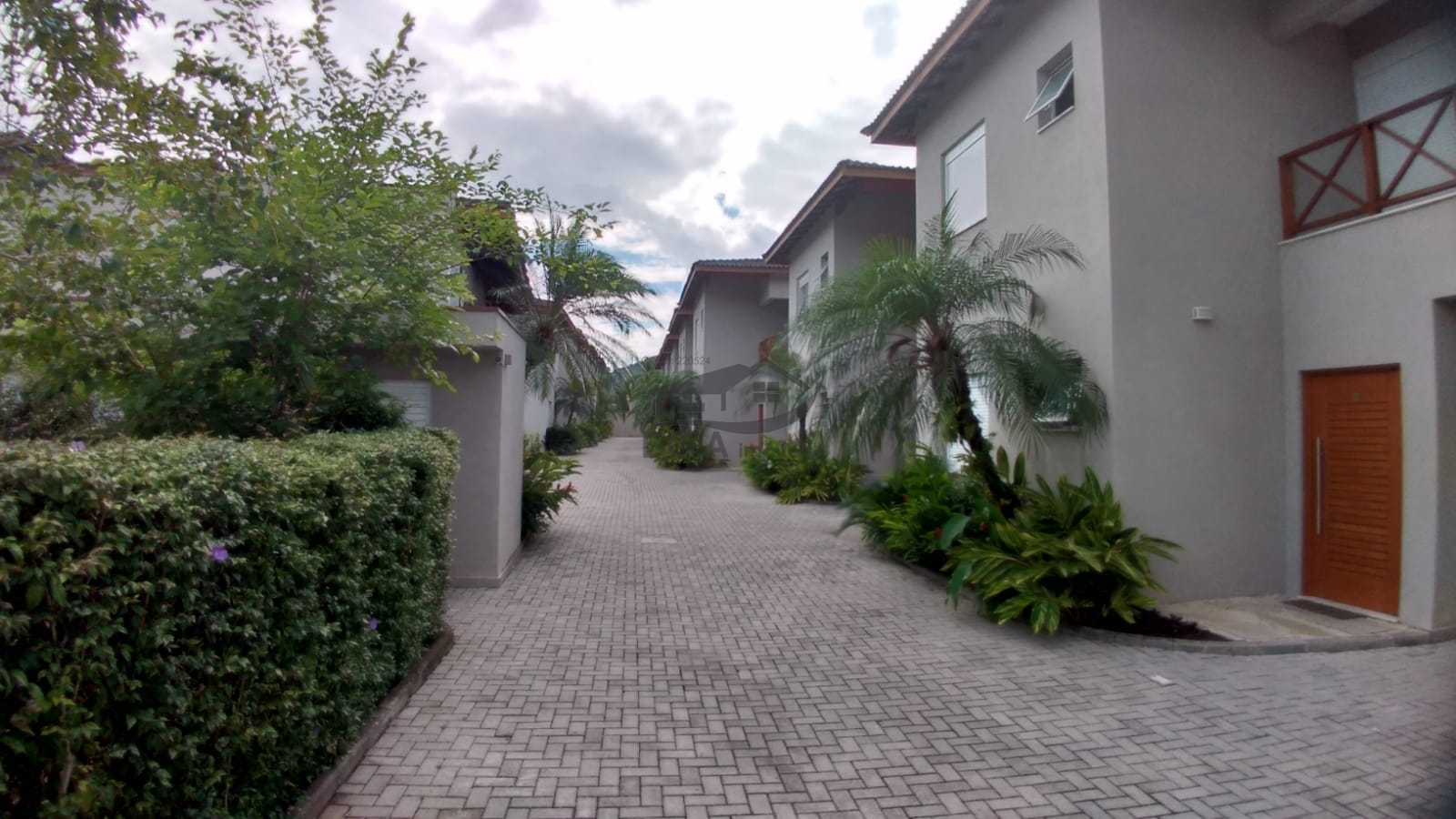 Casa de cond. Na praia de juquehy