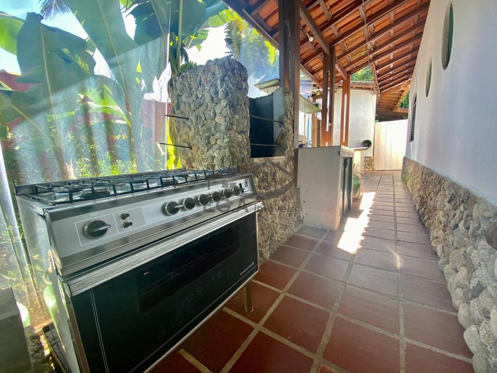 Casa na praia de boiçucanga