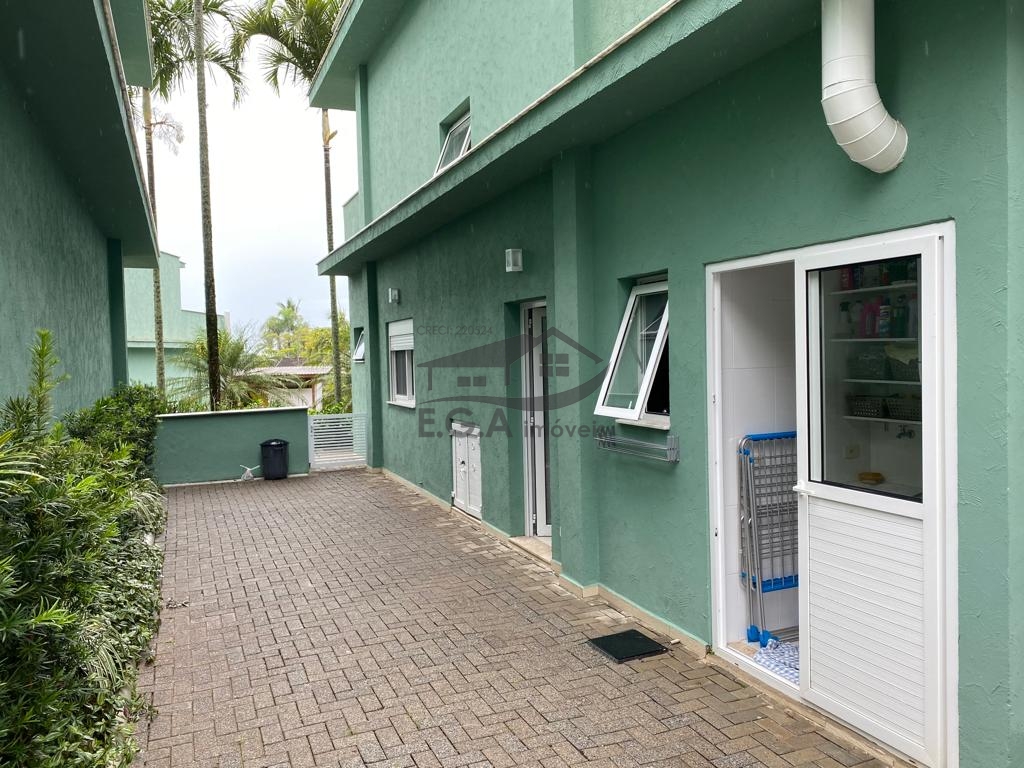 Casa na praia de juquey
