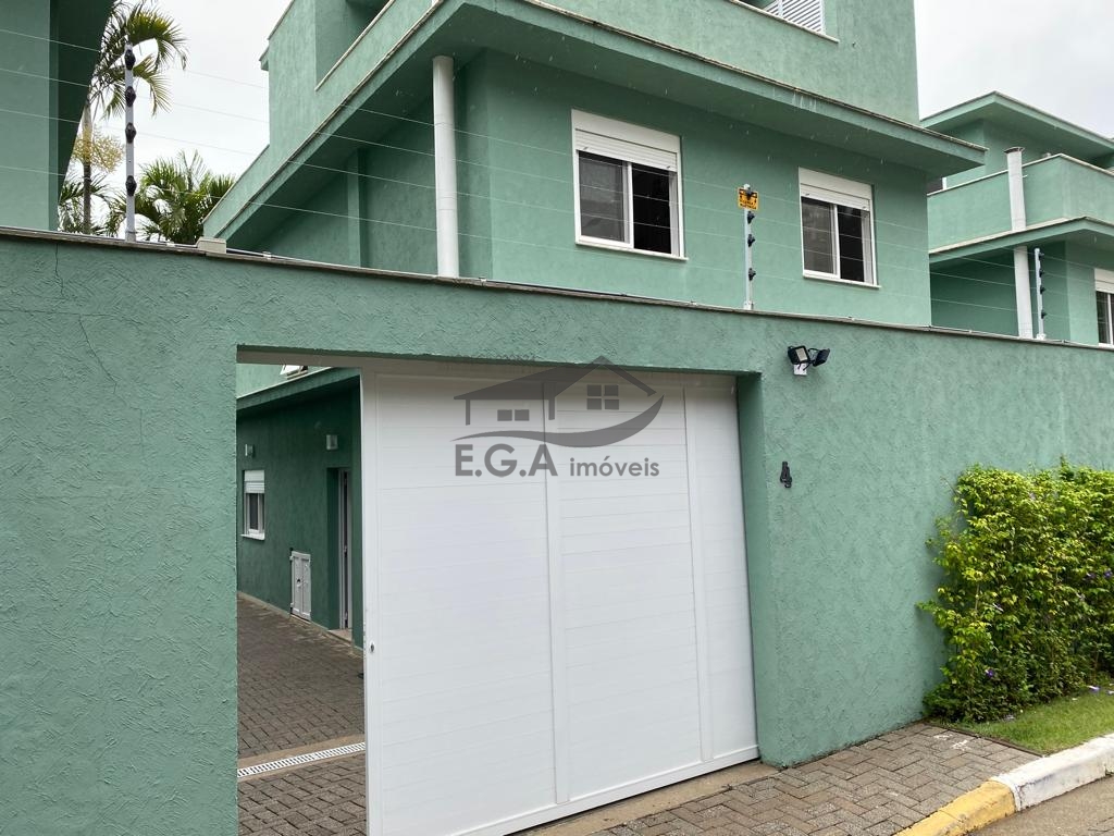 Casa na praia de juquey