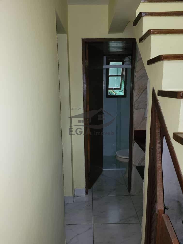 Casa em condomínio praia de boiçucanga