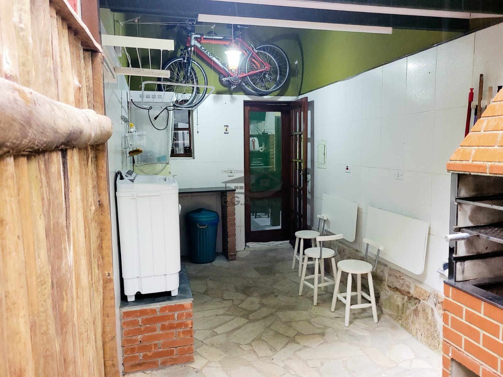 Casa em condomínio praia de boiçucanga