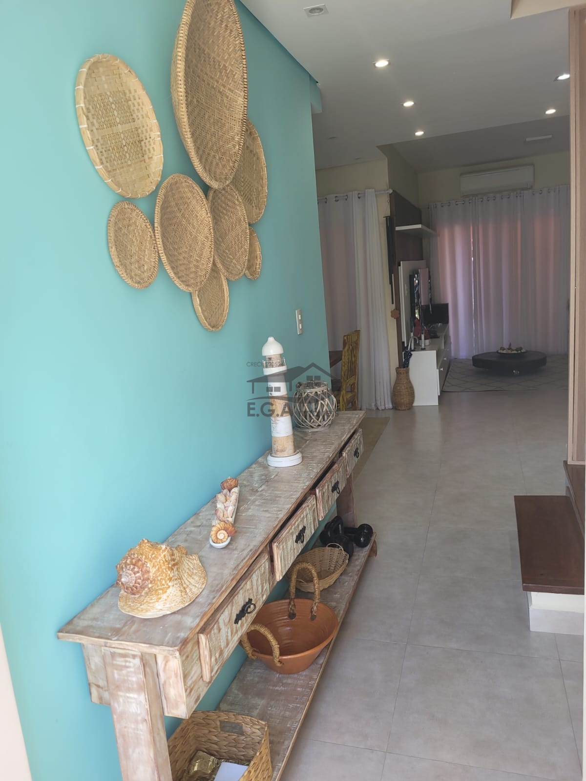 Casa de condomínio em boiçucanga