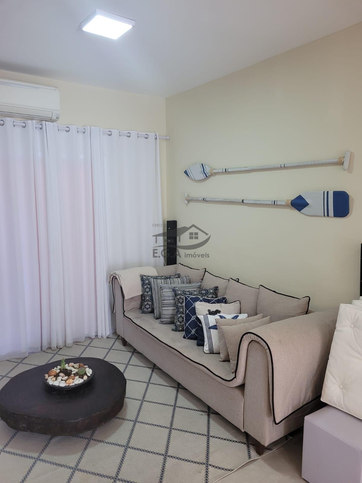 Casa de condomínio em boiçucanga