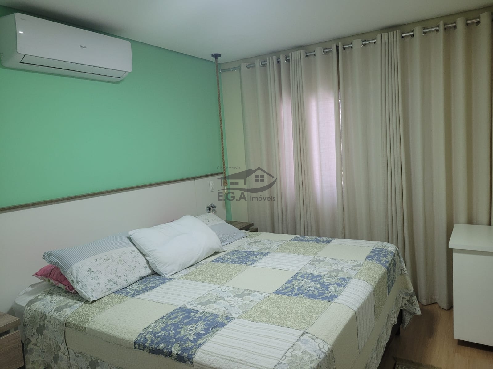 Casa de condomínio em boiçucanga
