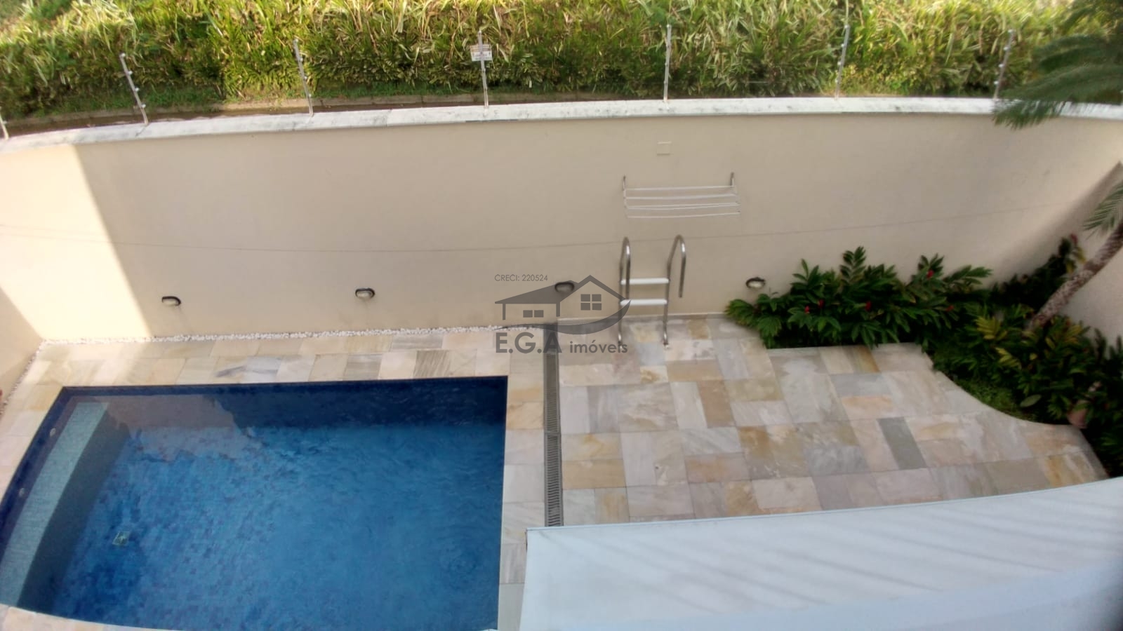 Casa na praia de juquey