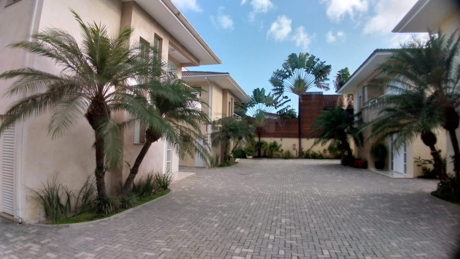 Casa na praia de juquey