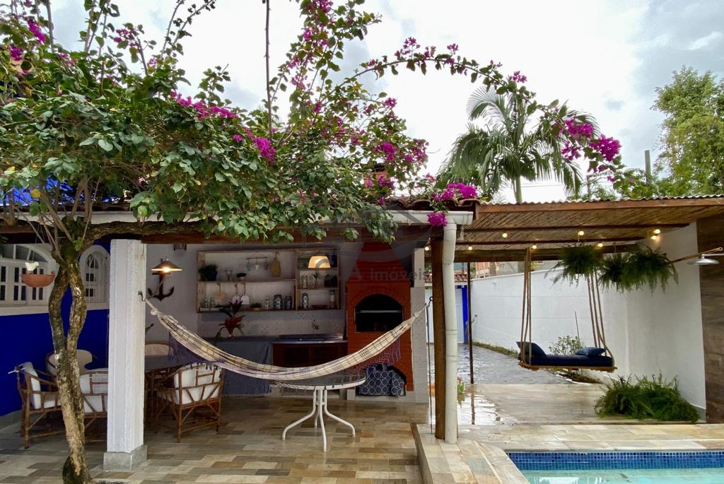 Casa na praia de juquey