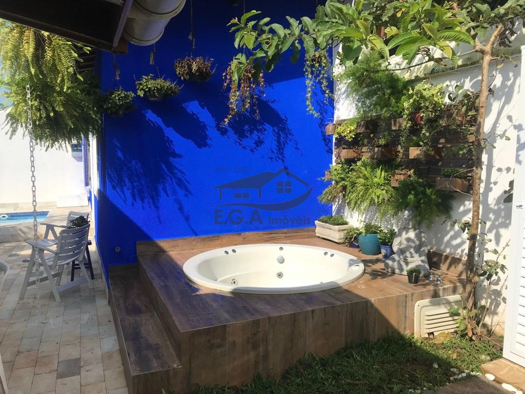 Casa na praia de juquey