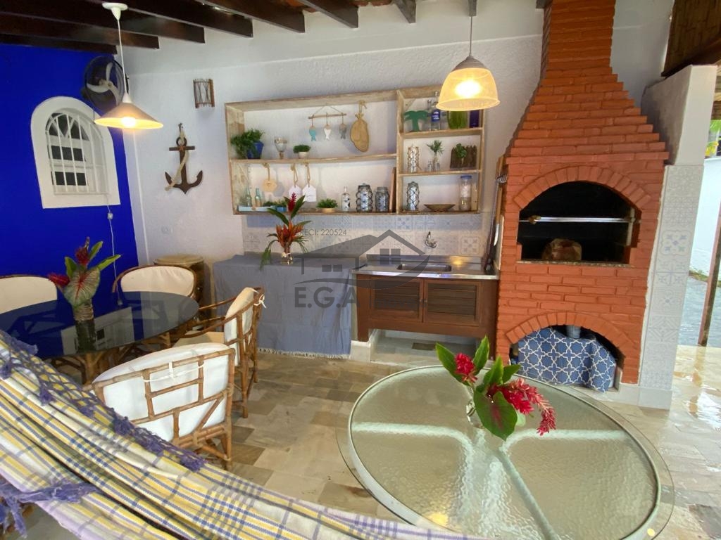 Casa na praia de juquey