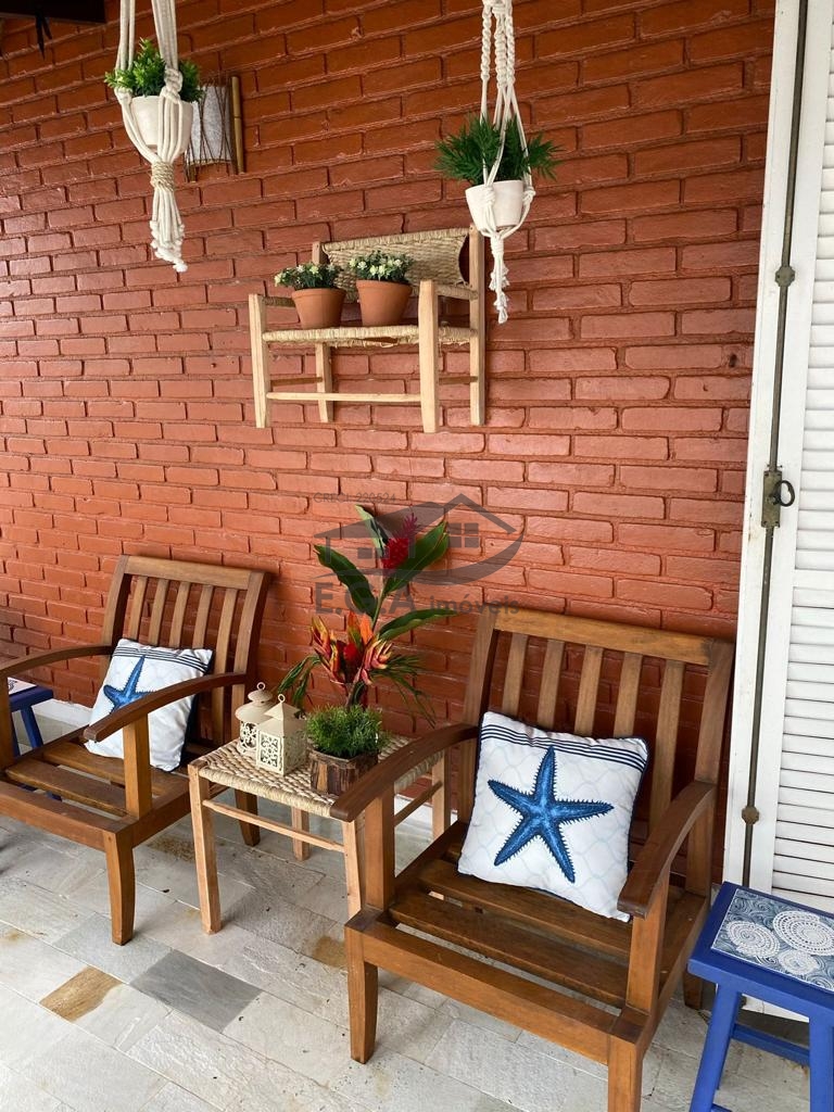 Casa na praia de juquey
