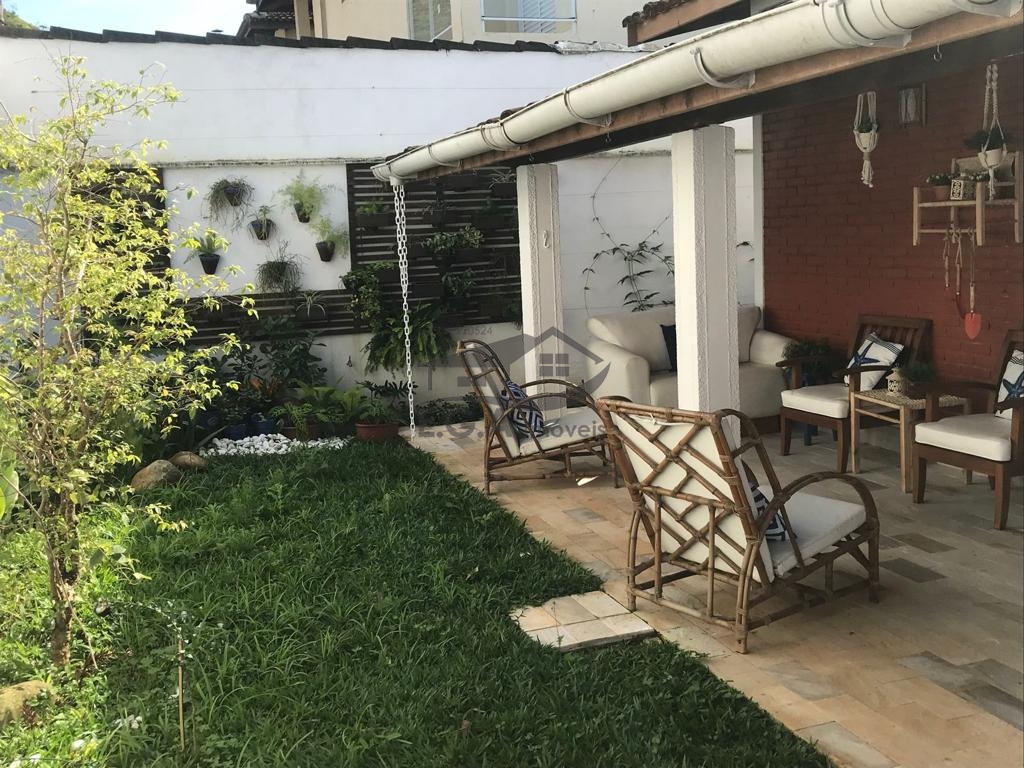 Casa na praia de juquey