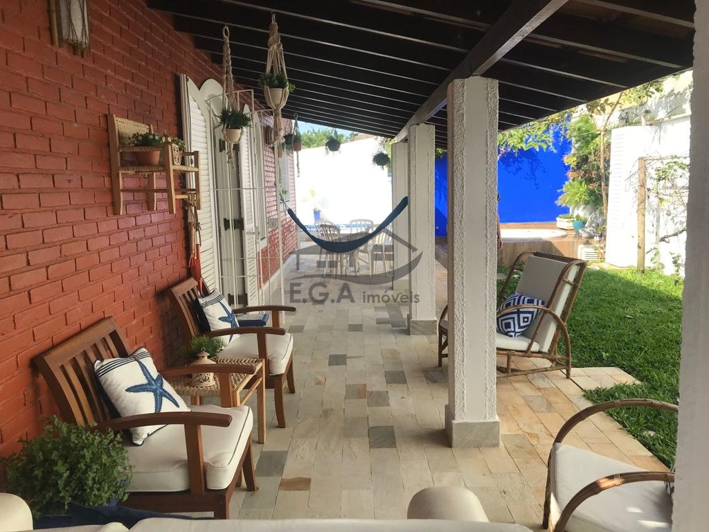 Casa na praia de juquey