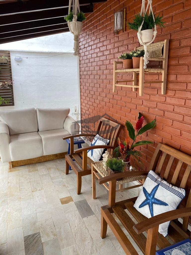Casa na praia de juquey