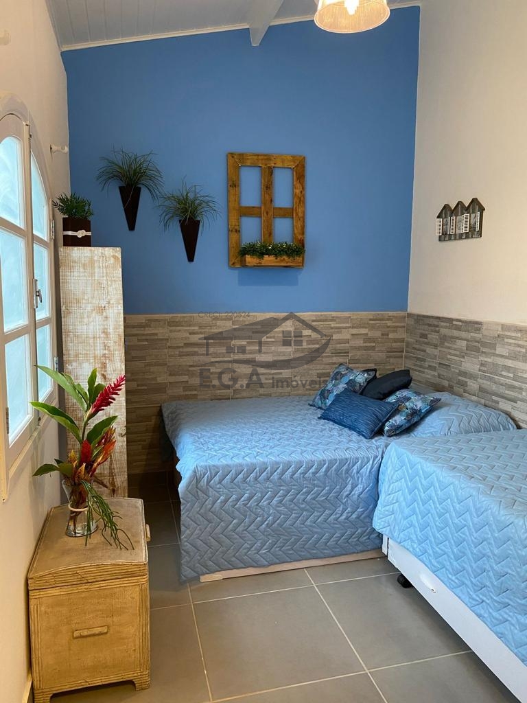 Casa na praia de juquey
