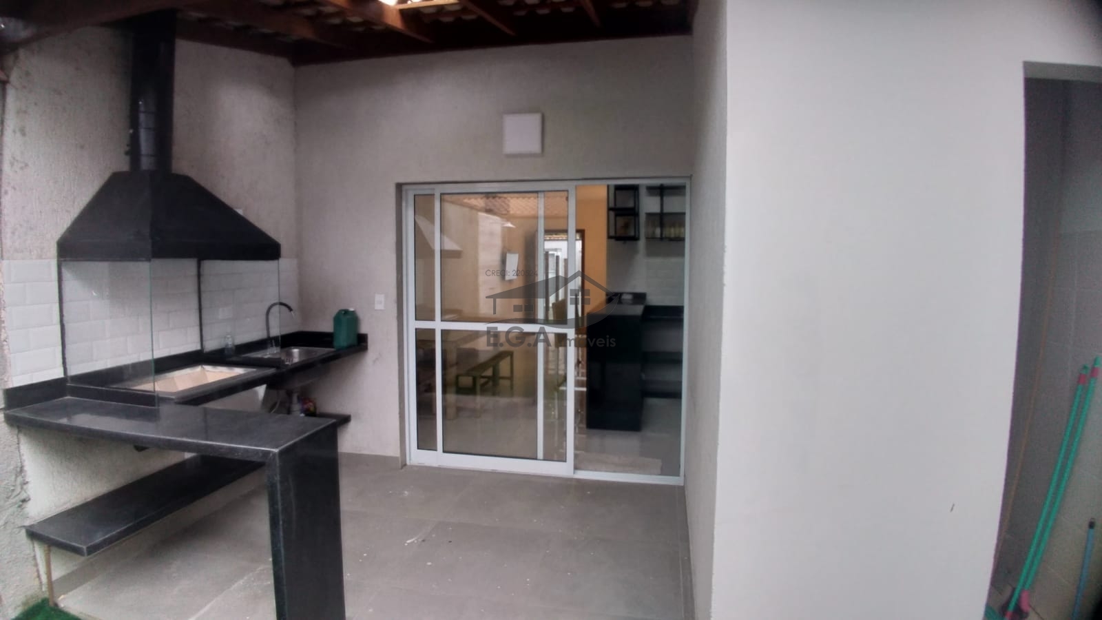 Casa na maquininha boiçucanga