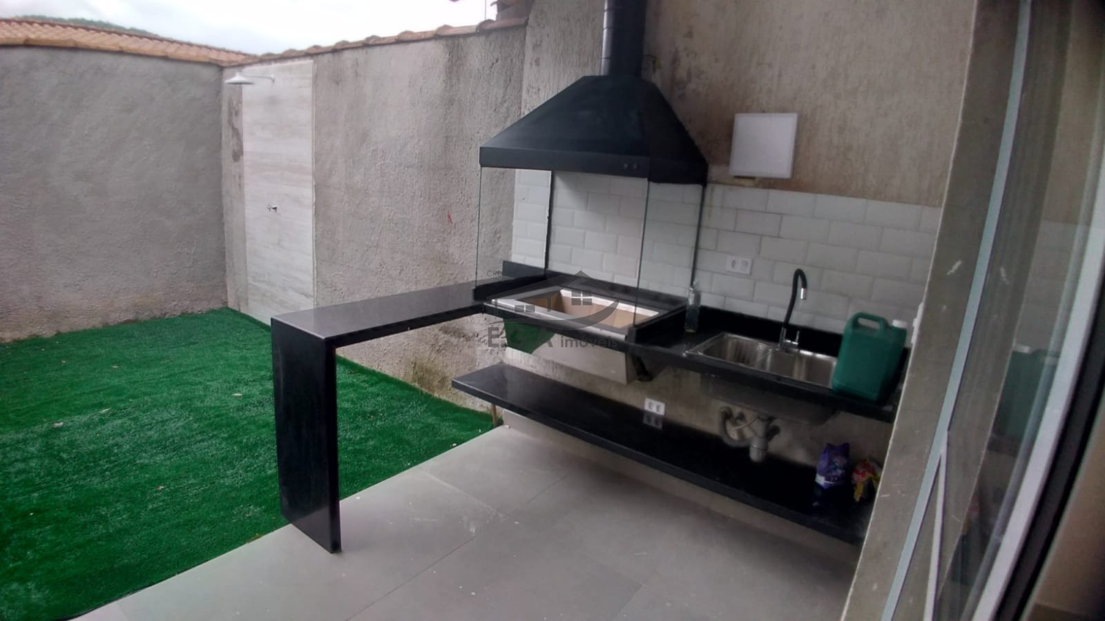 Casa na maquininha boiçucanga