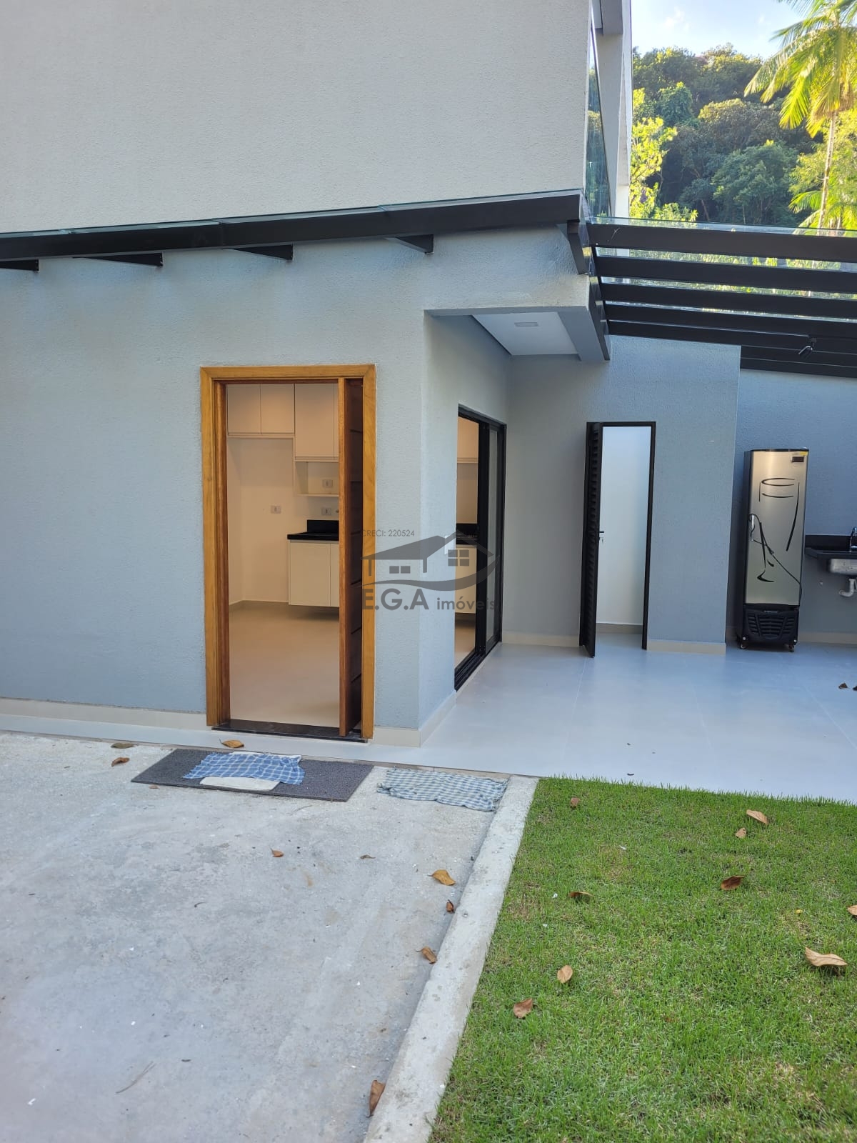Casa na praia de boiçucanga