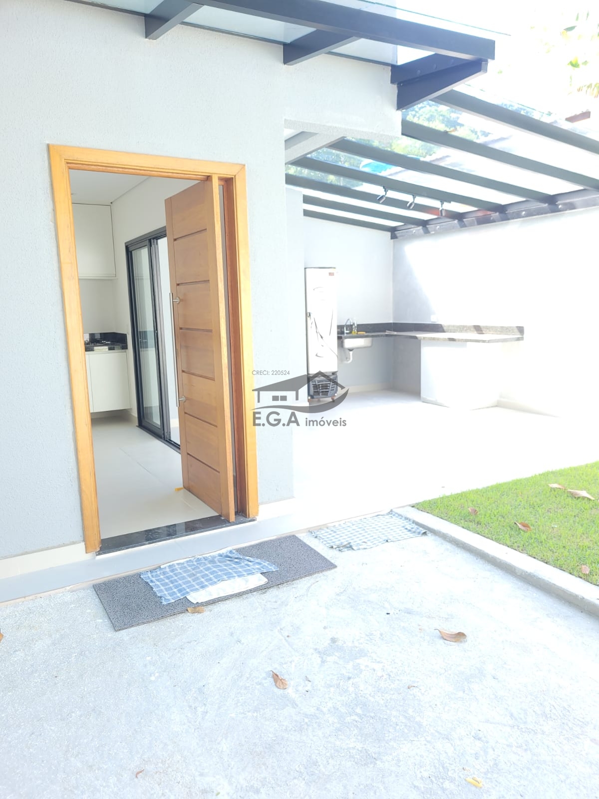 Casa na praia de boiçucanga