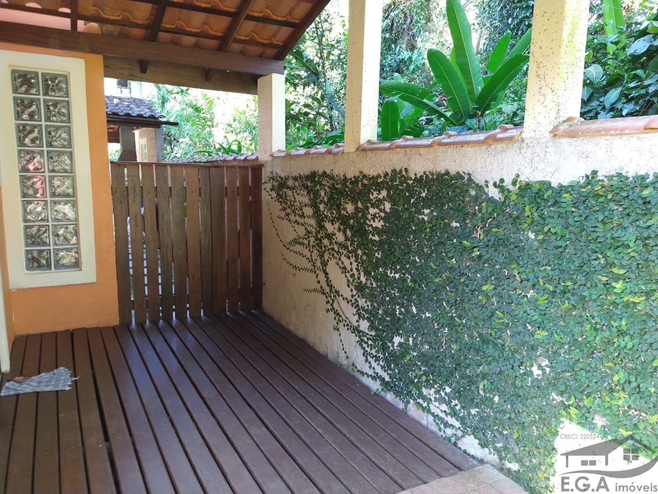 Oportunidade na praia de Cambury