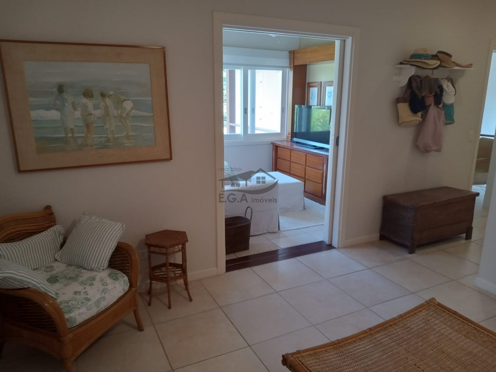 Casa na praia da baleia 50 mts da areia