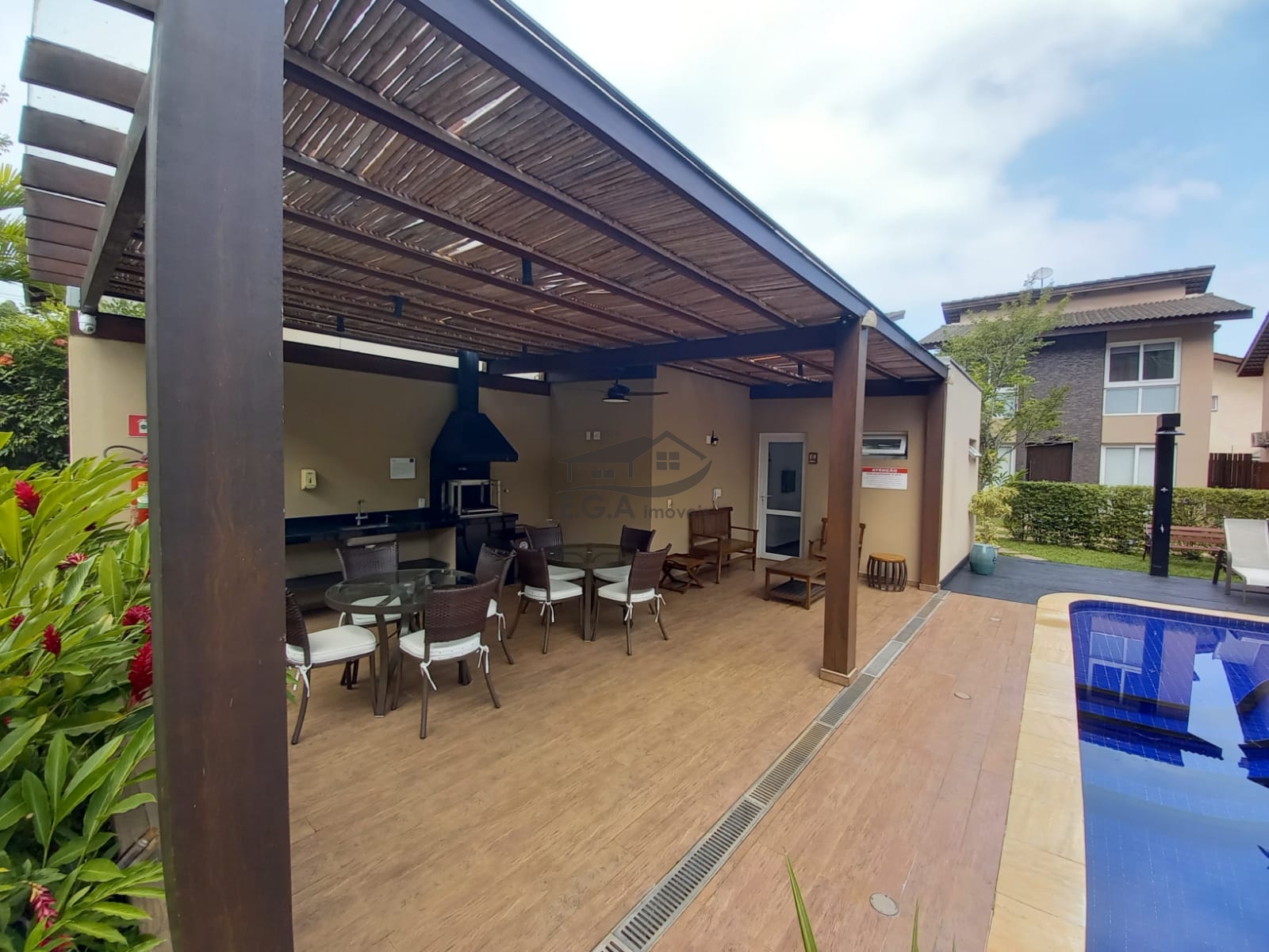 Casa na praia de juquey