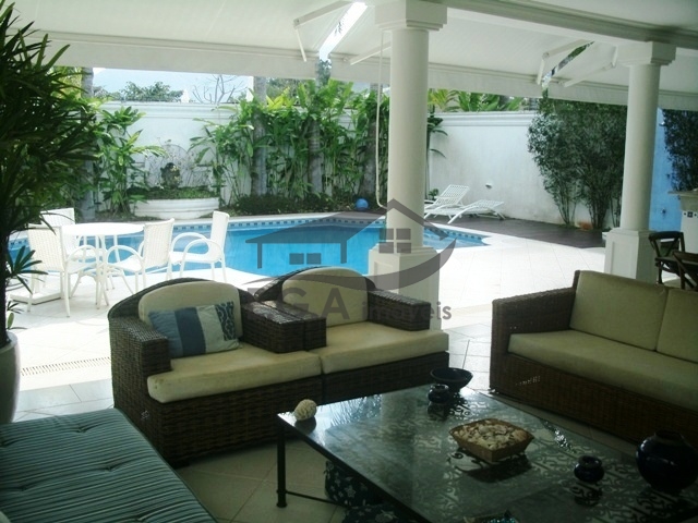 Casa na praia da baleia