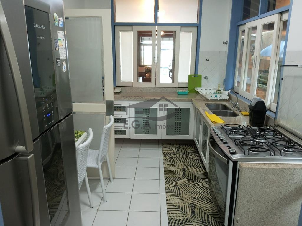 Casa de condomínio, na praia de camburizinho abaixou de 10k para 8.5k