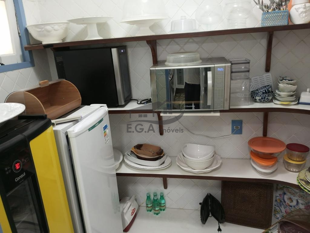 Casa de condomínio, na praia de camburizinho abaixou de 10k para 8.5k