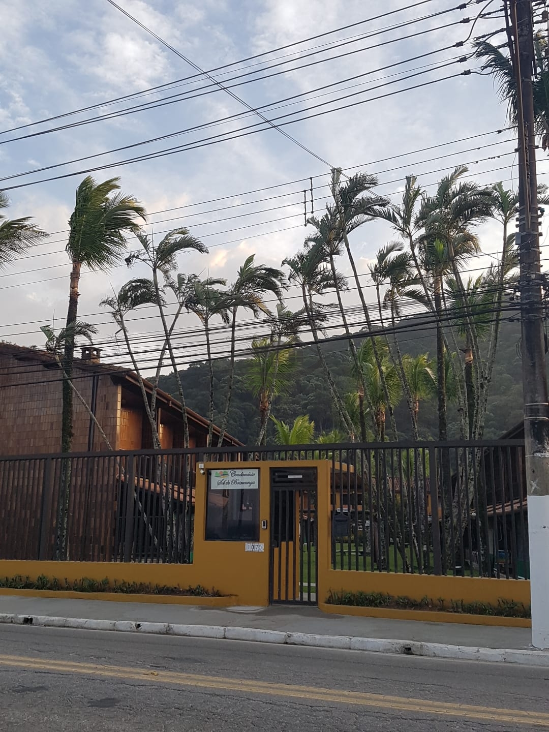 Casa na praia de boiçucanga