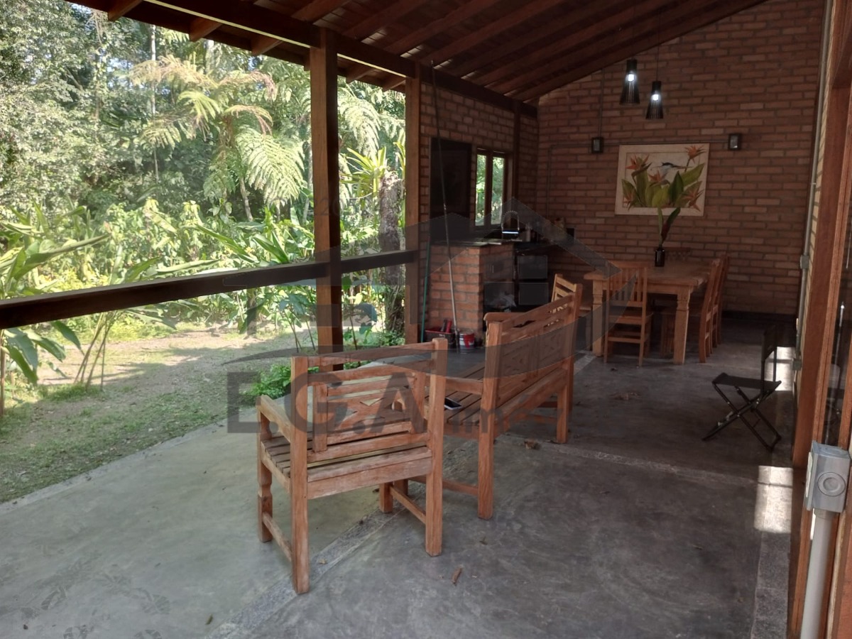 Casa no sertão de Camburi