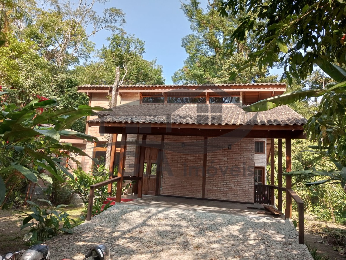 Casa no sertão de Camburi