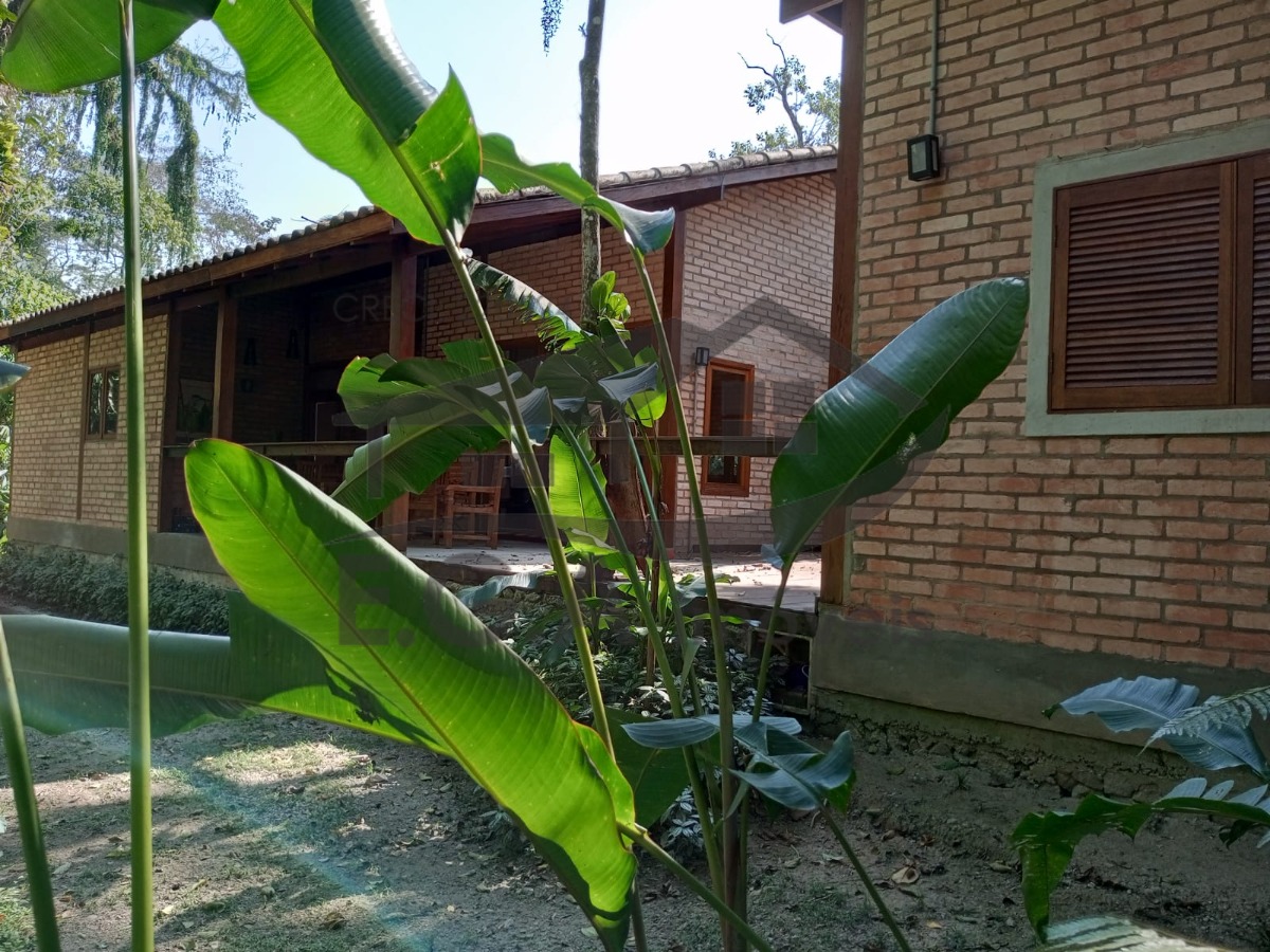 Casa no sertão de Camburi