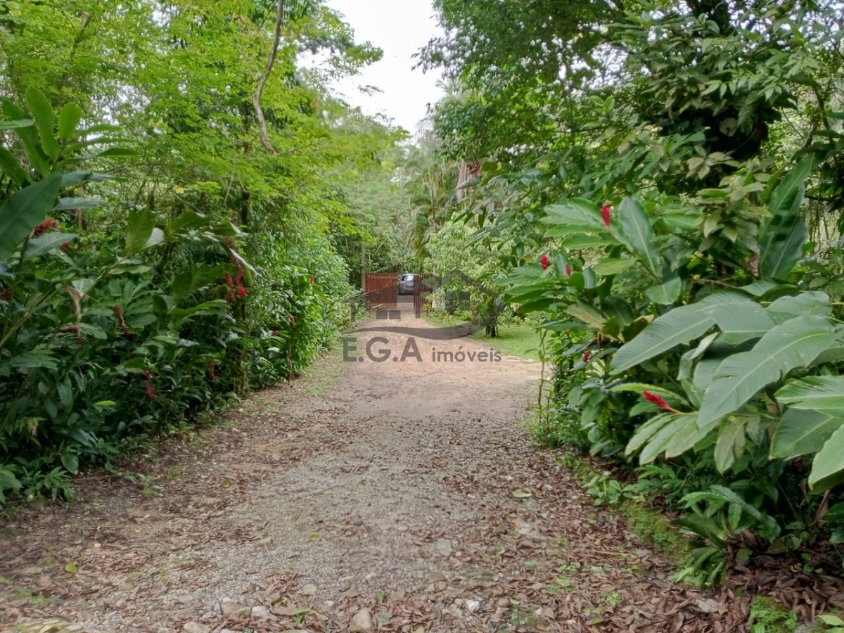 Casa no sertão de Barra do Una condomínio