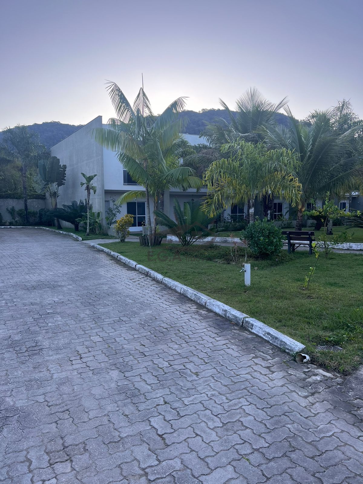 Casa na praia de boiçucanga