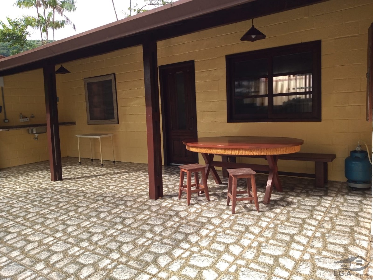 Olha essa linda oportunidade no sertão do cambury já 100 metros do calçamento