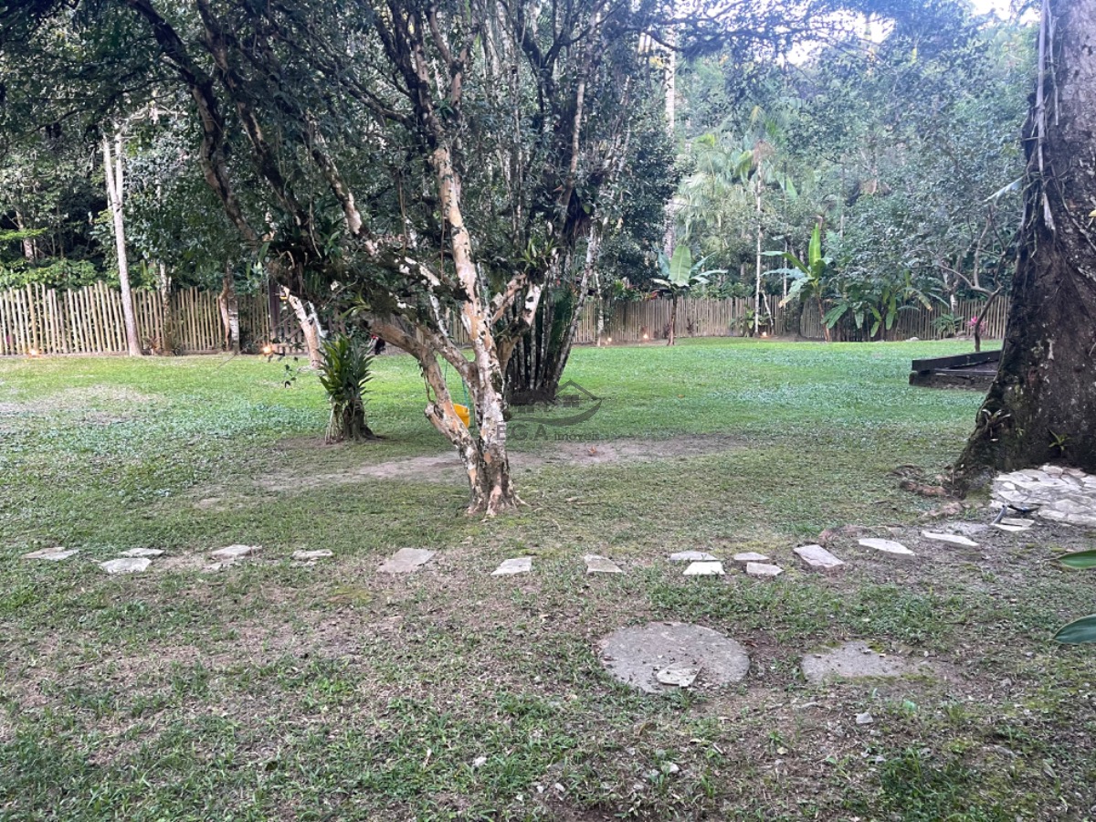 Agende sua visita nessa linda oportunidade ao meio da natureza no sertão do cambury