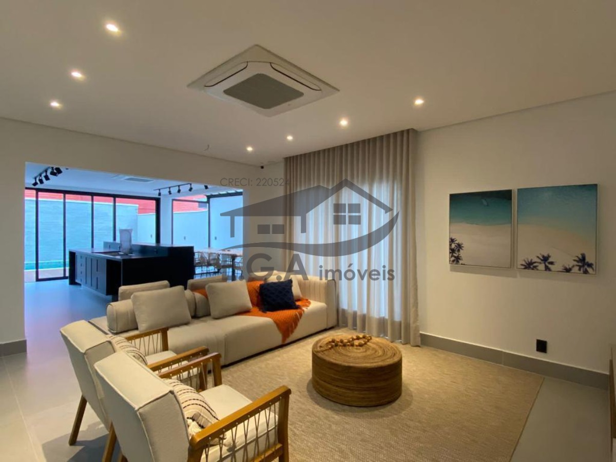 Casa a 50 metros da praia de Juquehy