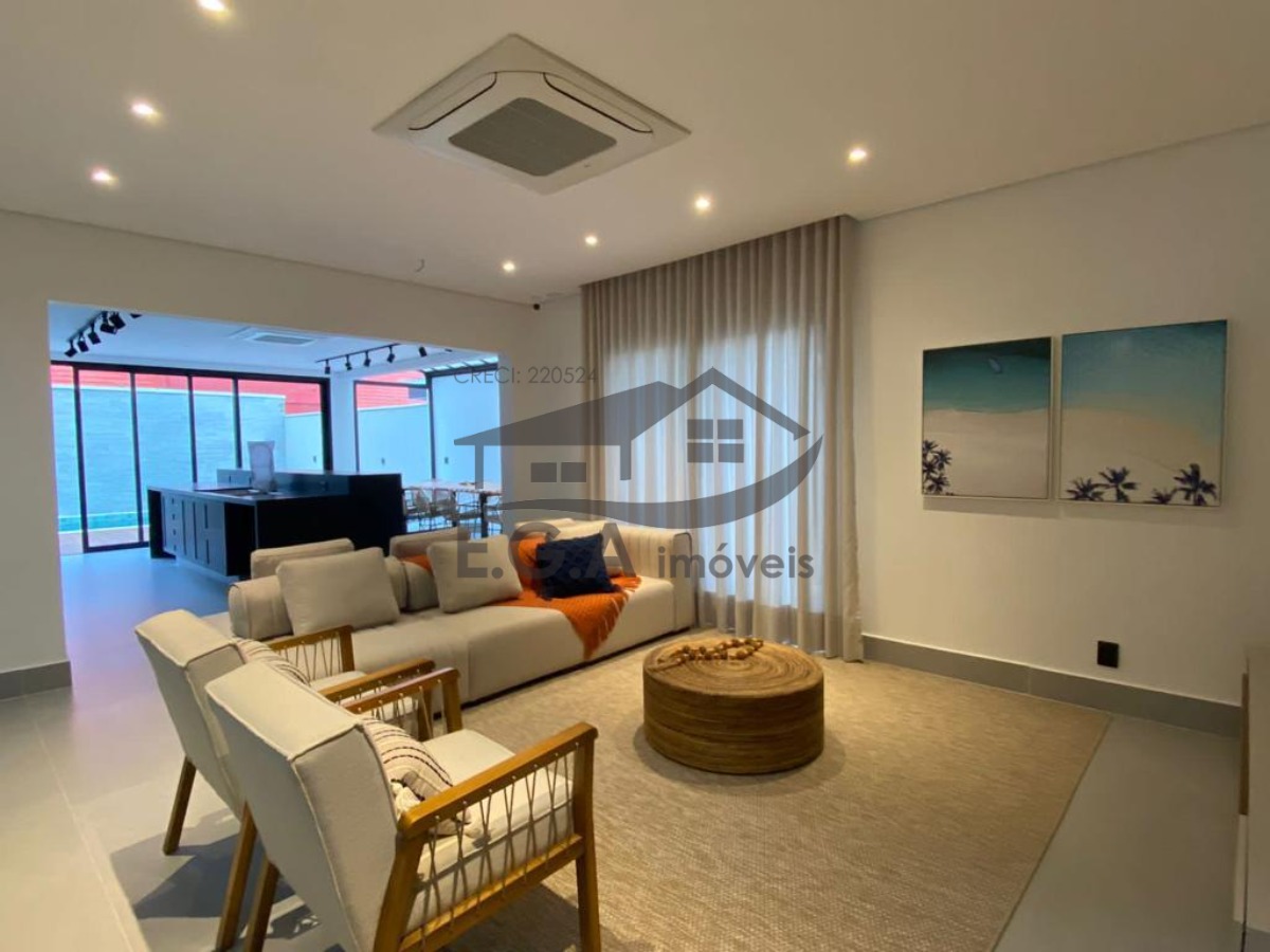 Casa a 50 metros da praia de Juquehy